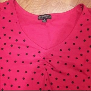 Forever 21 Tops - Forever 21 plus size red top black polka dots Forever 21 Tops - Forever 21 plus size red top black polka dots